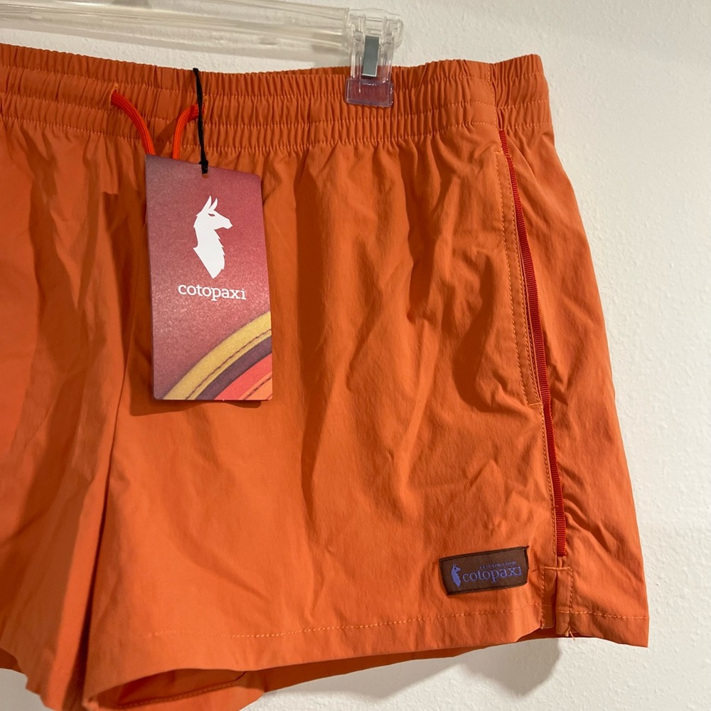 Cotopaxi Women Shorts NWT